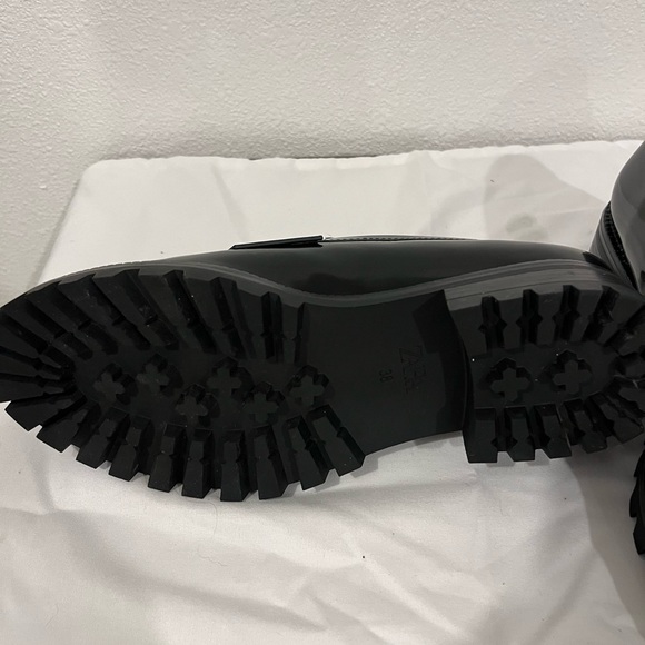 NEW ZARA zebra loafers sizes 7 1/2 black color - Picture 6 of 9